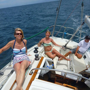 private sailing charters, private sailboat, sunset cruise, whale watching, sailing school, sailing clinics, sailing classes, puerto vallarta, nuevo vallarta, banderas bay