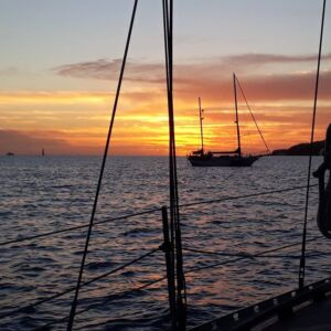 private sailing charters, private sailboat, sunset cruise, whale watching, sailing school, sailing clinics, sailing classes, puerto vallarta, nuevo vallarta, banderas bay
